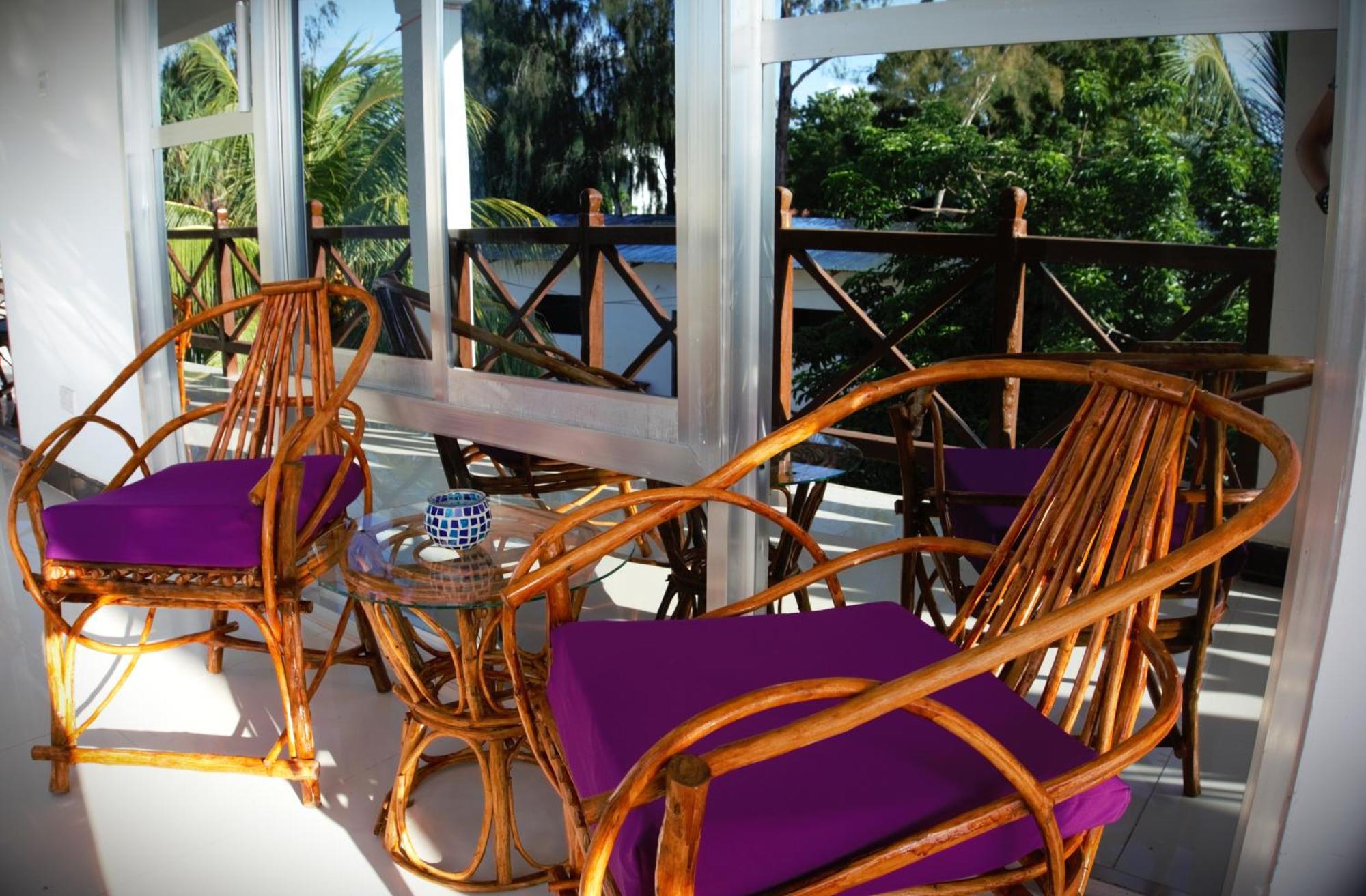 Cocolala Beach House Нунгви Номер фото