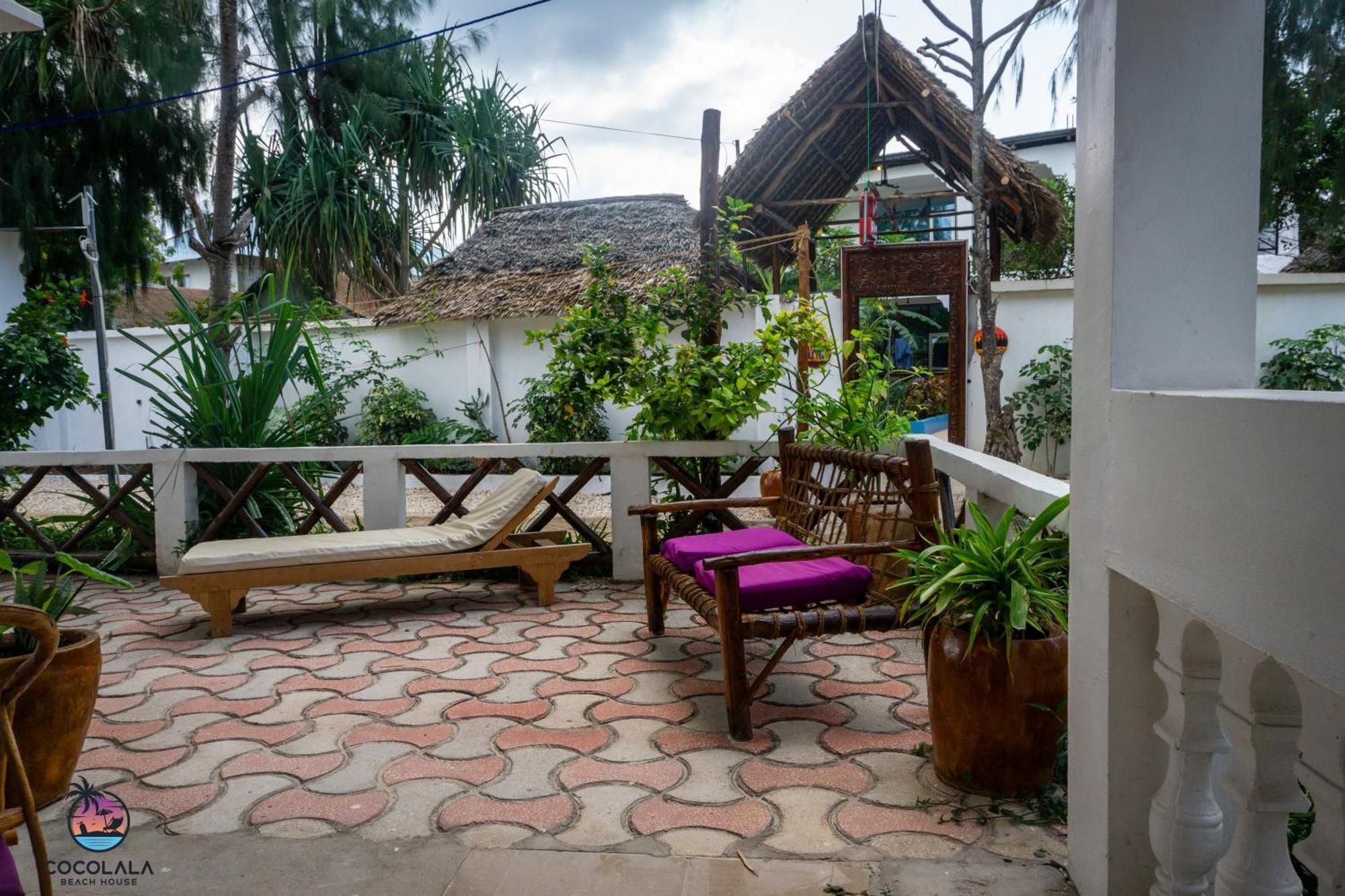 Cocolala Beach House Нунгви Экстерьер фото